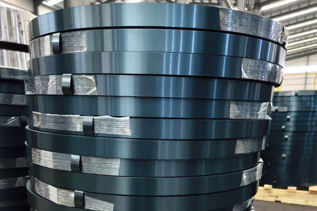 Bluing steel strapping